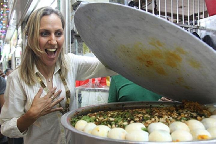 Singapore's Food and Wet Market Adventures