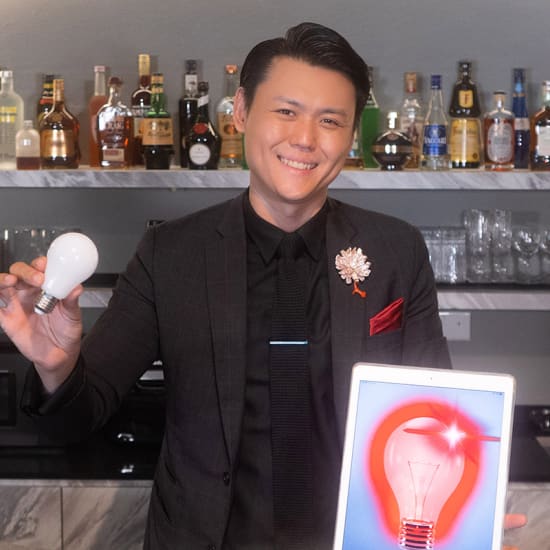 The Magic Experience: A Night at The Magic Bar